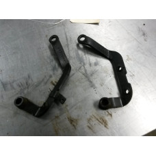 93S033 Engine Cover Bracket For 90-92 Buick Regal 3.8 25536904 93S033 Engine Cover Bracket For 90-92 Buick Regal 3.8 25536904